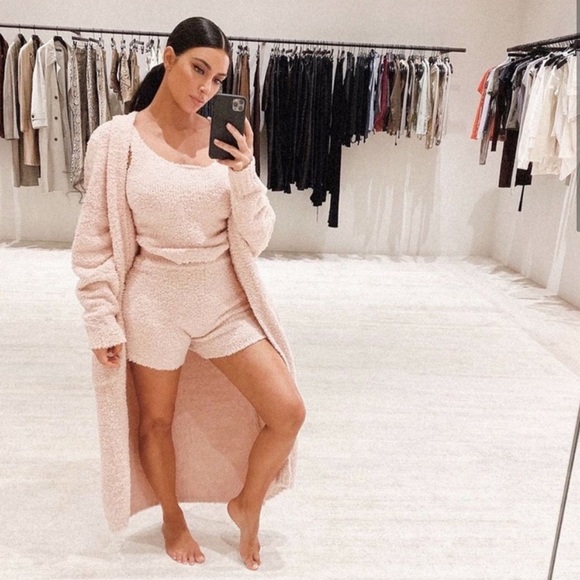 SKIMS Cozy Knit Bouclé Shorts & Tank Bone NWT S/M - Picture 3 of 3